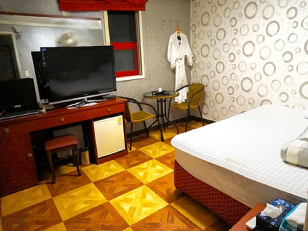 J Motel Gwangalli Ciudad Metropolitana de Busan Exterior foto